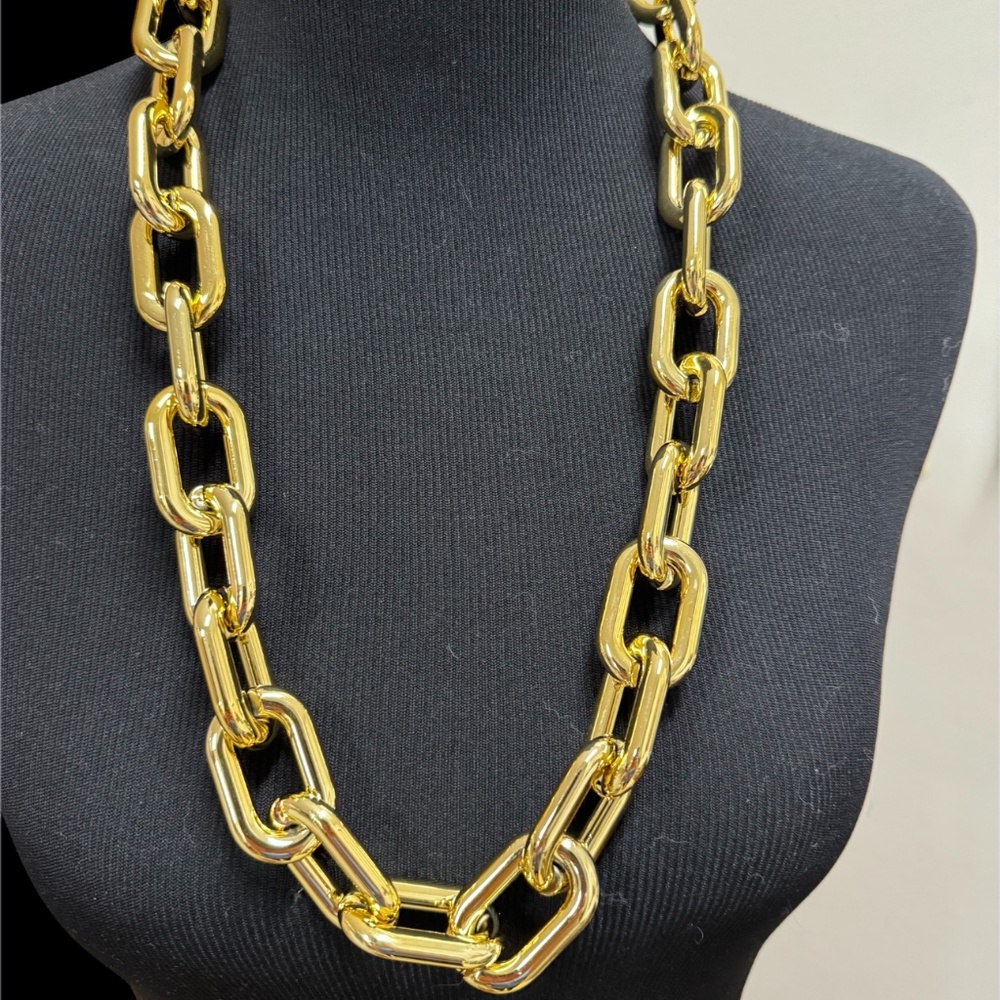 Chunky Chain Necklace-Gold